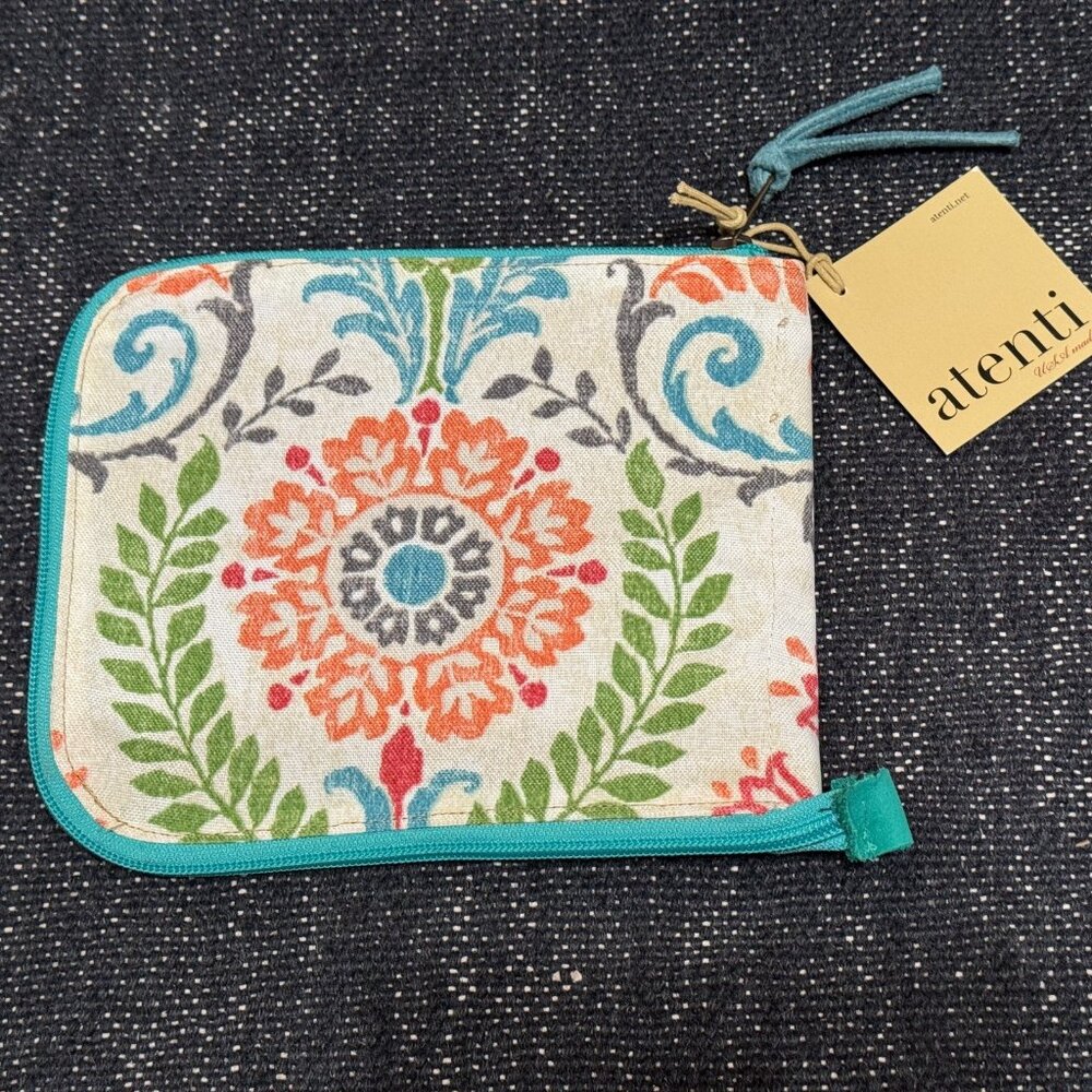 Atenti Circular Needle Case with Insert, Rambla Suzani Paisley Pattern